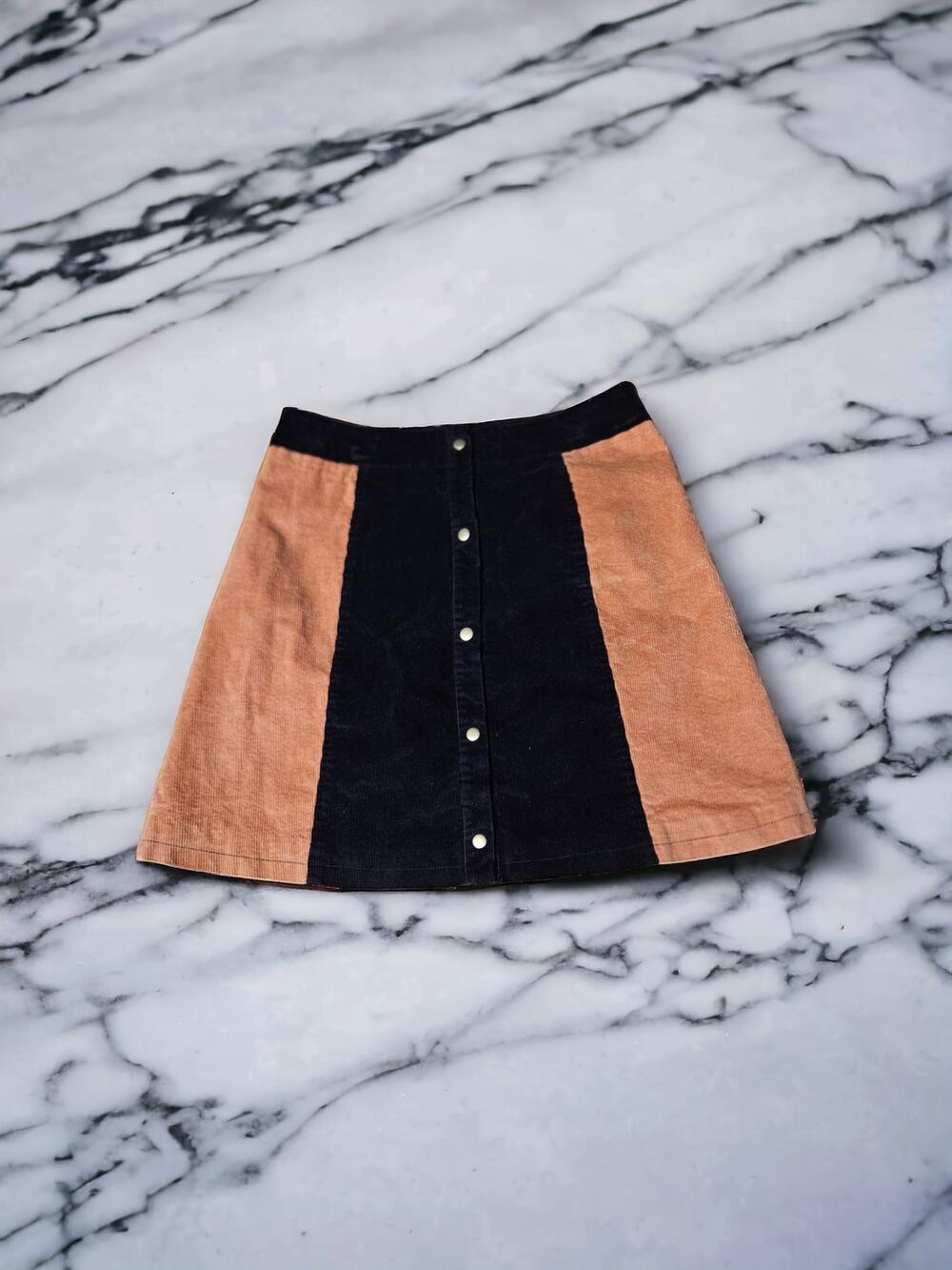 Glamorous Size 6 Pink, Blue Snap Up Mini Skirt